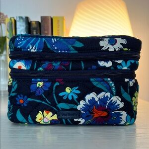 Vera Bradley Iconic Jewelry Train Case